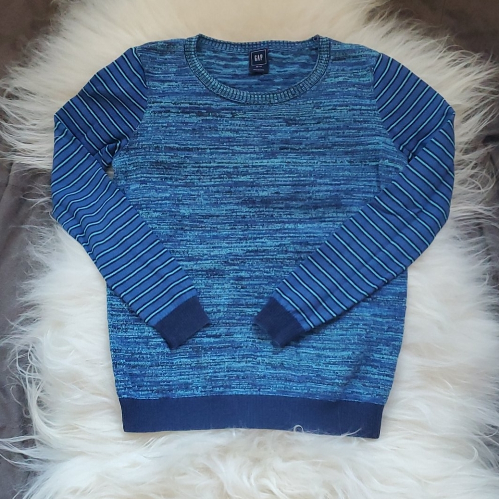 Gap - light sweater